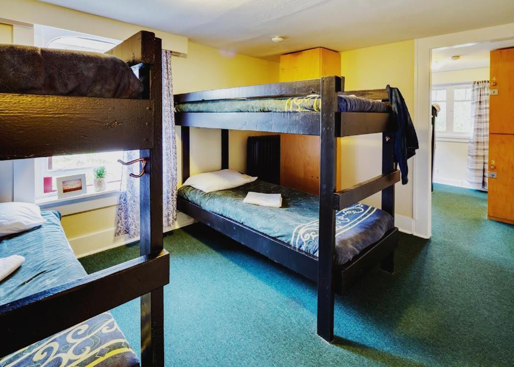 Hi Penticton - Hostel Eksteriør billede